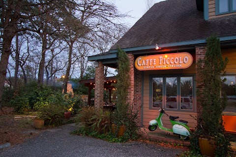 Caffee Piccolo outside