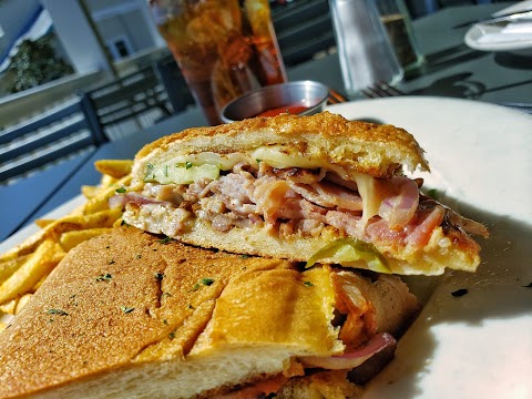 Sandwich from Quigleys Pint & Plate