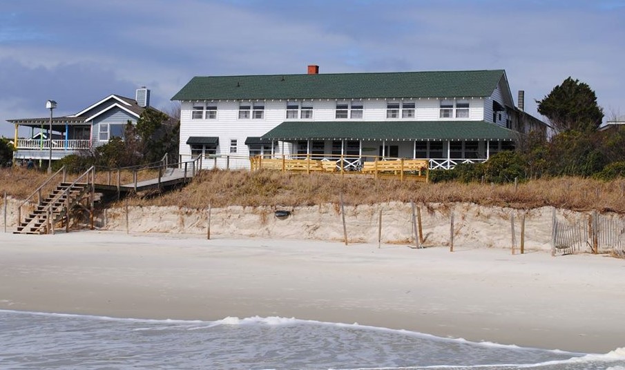 Sea view inn from water 1-onlypawleys