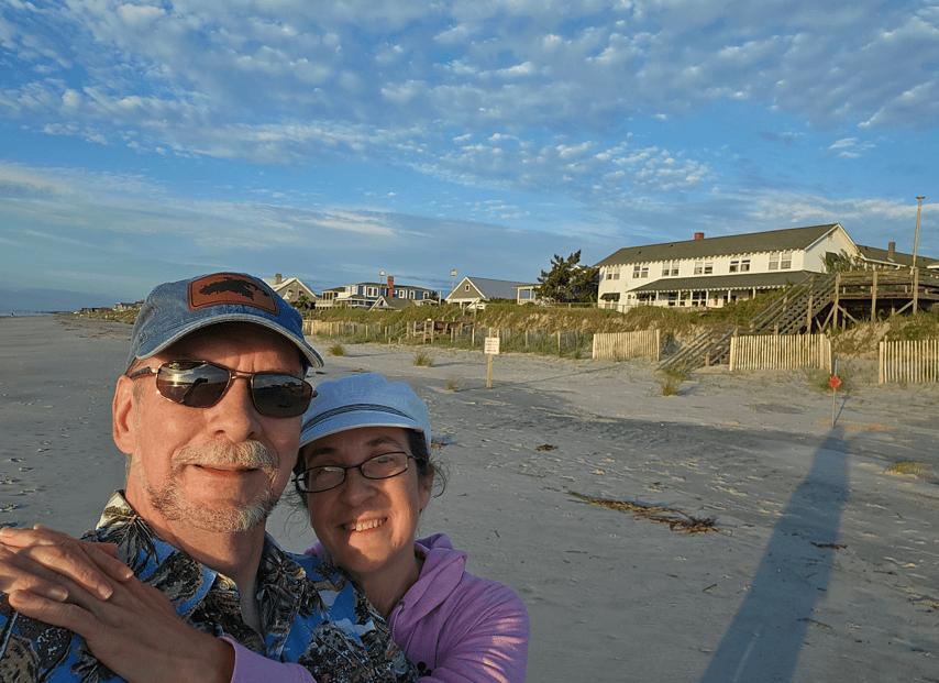 Lary and wife reduced-onlypawleys